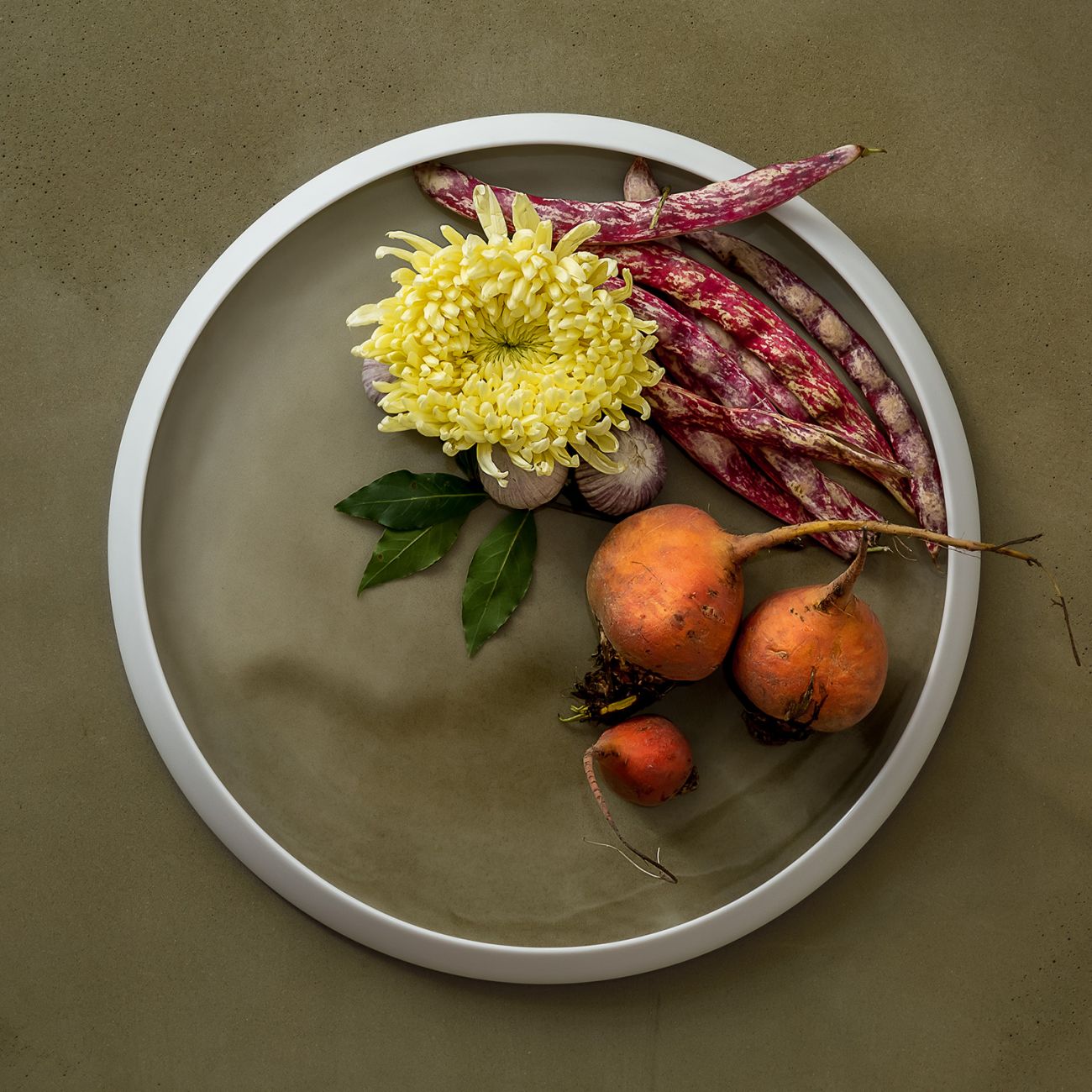 LIKE A PAINTING "Silent Brass"